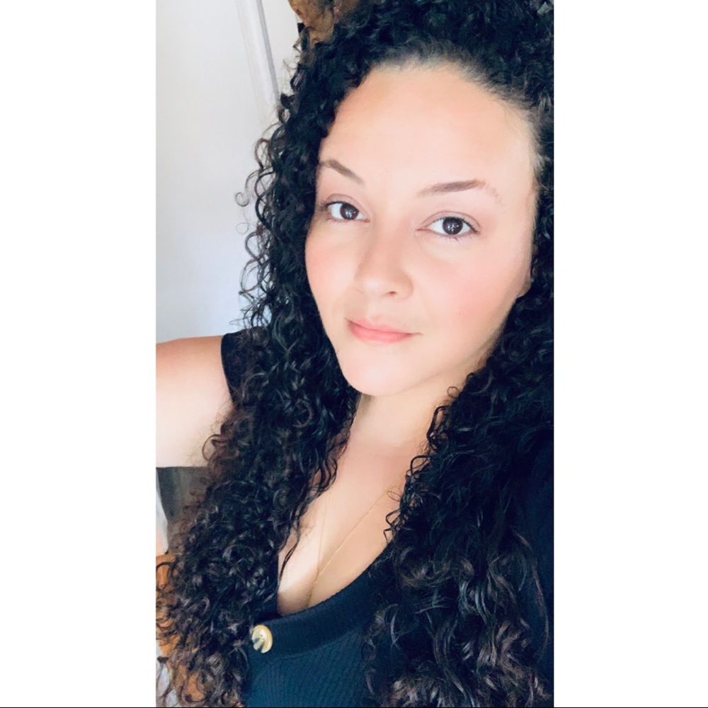 Meet your Posher, Liliana